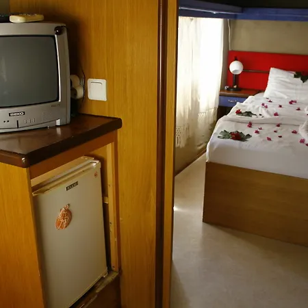 Golden Club & Caravan Holidays 3* Öludeniz